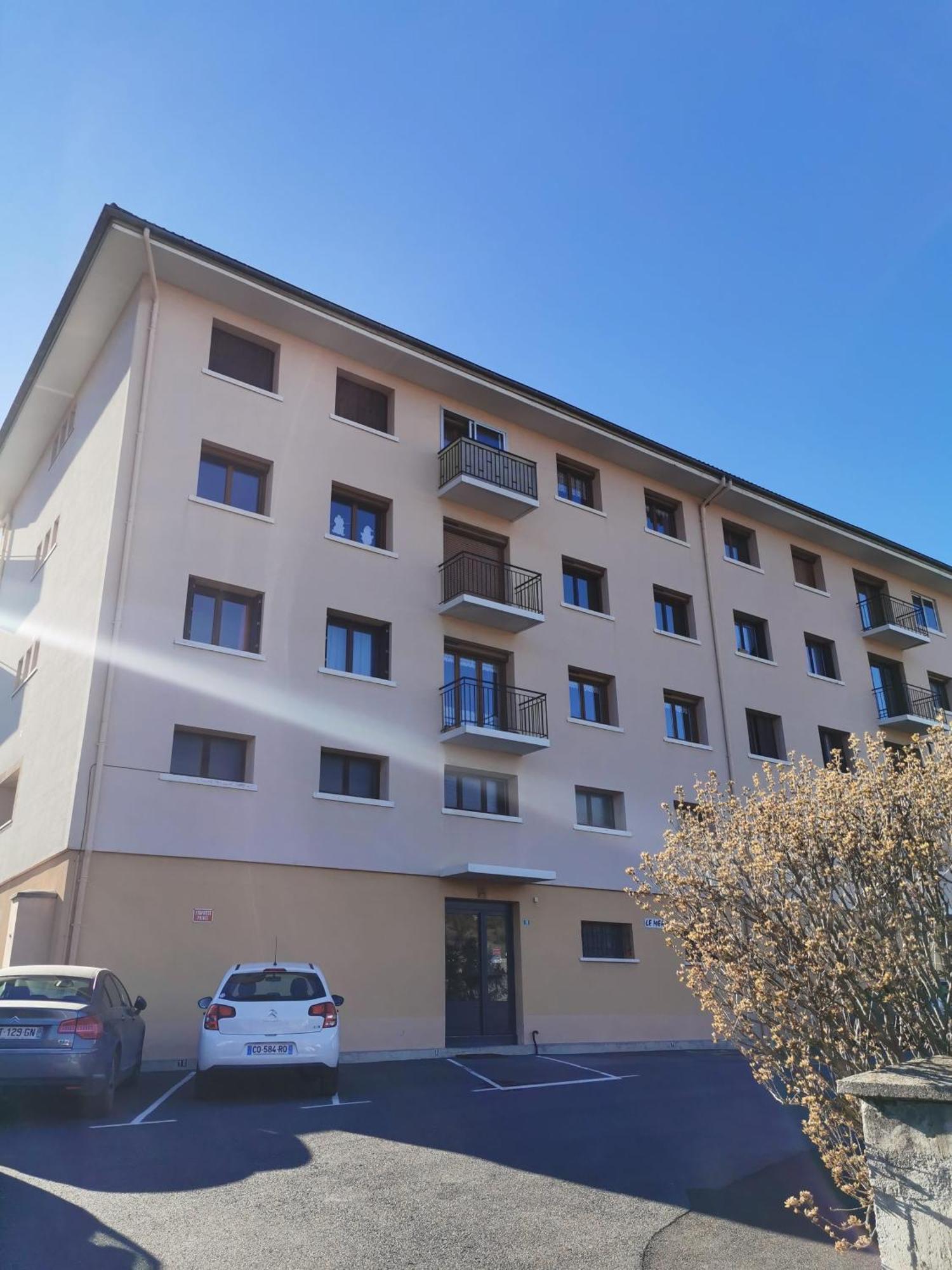 Appartement A 5min Du Centre D'embrun